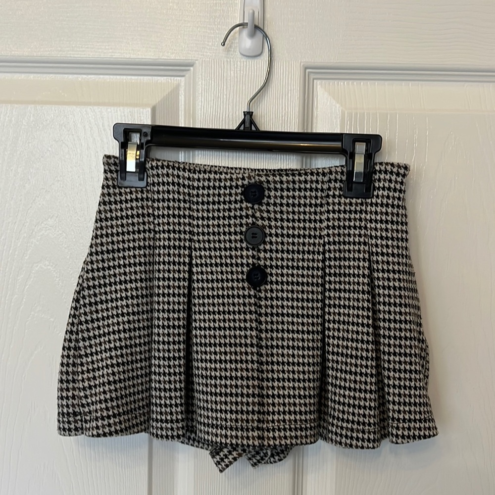 Kids Zara houndstooth skort size 9